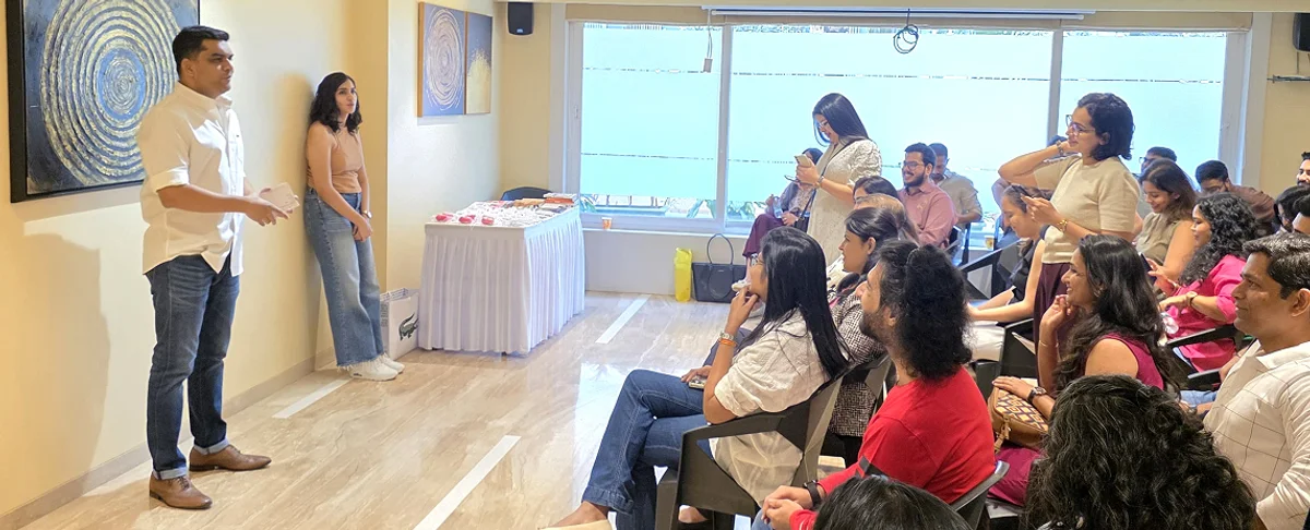 Rohit Haldankar talking to team during a CDME session